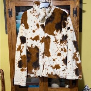 NWT boutique cow print size large Sherpa Jacket coat cowgirl
